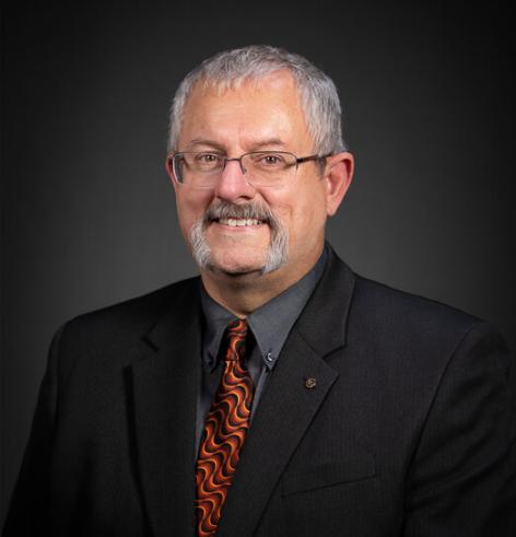 Daniel Madrzykowski headshot