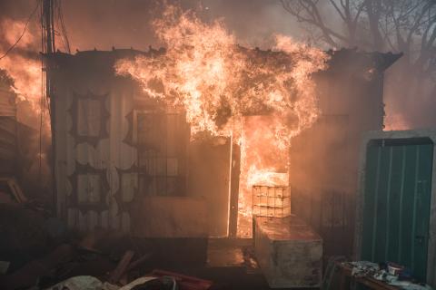 photo from Imizamo Yethu Fire in Cape Town